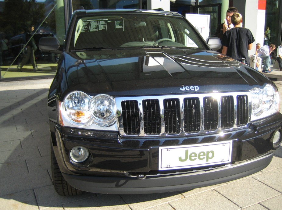 Jeep=zabagép Jeep Grand Cherokee 2004 Totalcar autós