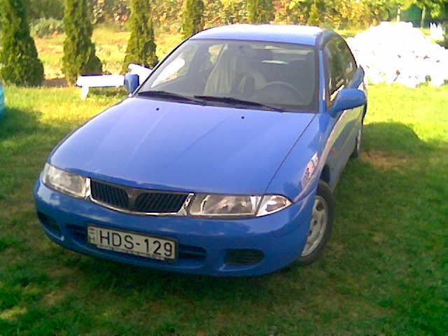 Mitsubishi carisma 1995