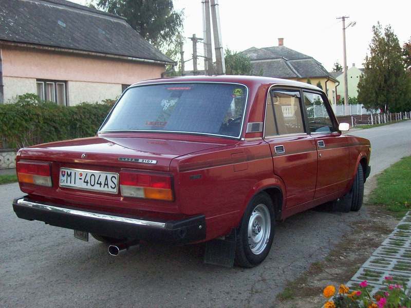 Лада nova 2107