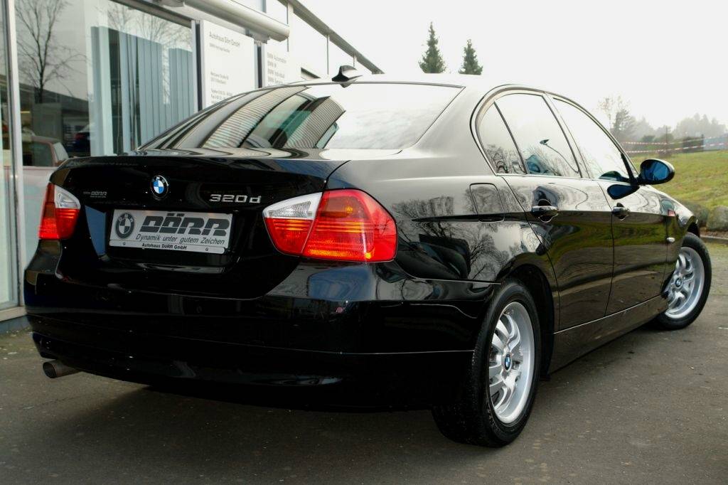 Bmw 3 2005 года